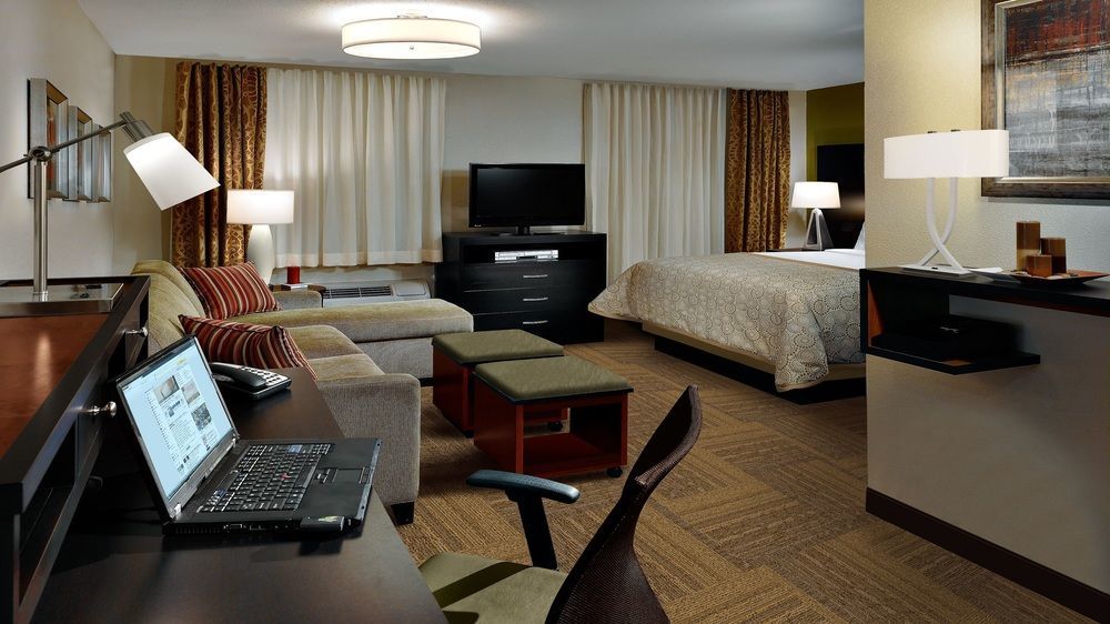 Staybridge Suites Corona South By Ihg Exteriér fotografie
