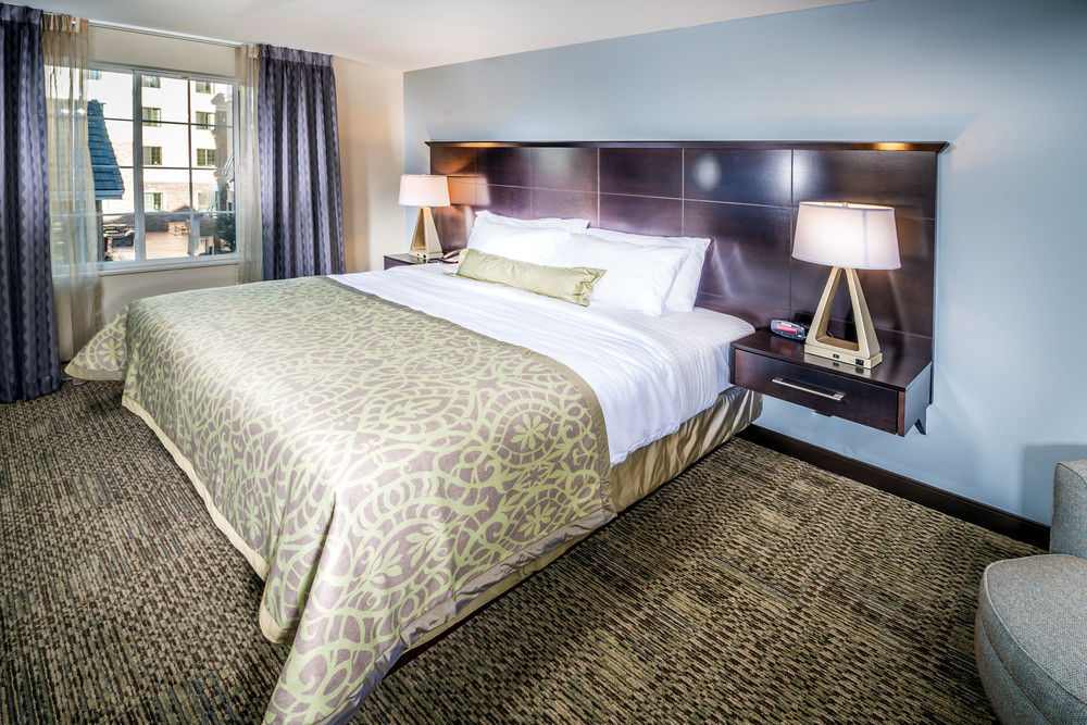 Staybridge Suites Corona South By Ihg Exteriér fotografie