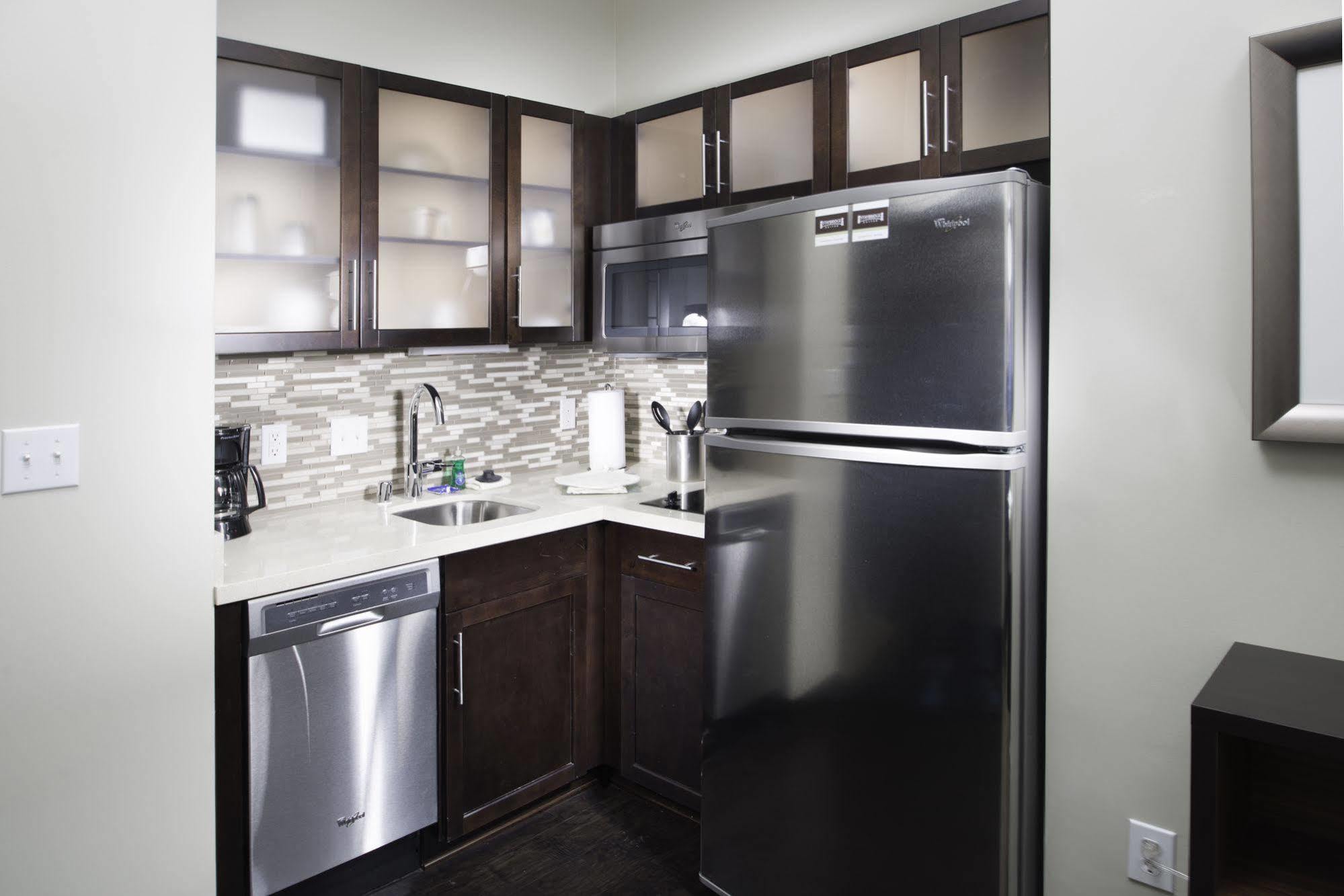 Staybridge Suites Corona South By Ihg Exteriér fotografie