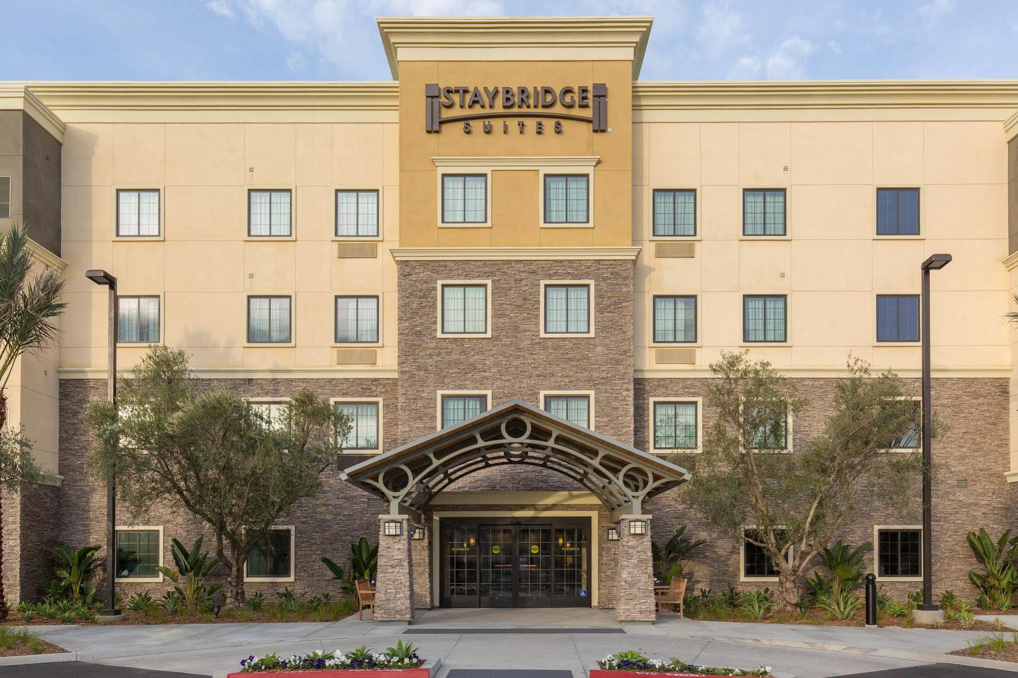Staybridge Suites Corona South By Ihg Exteriér fotografie