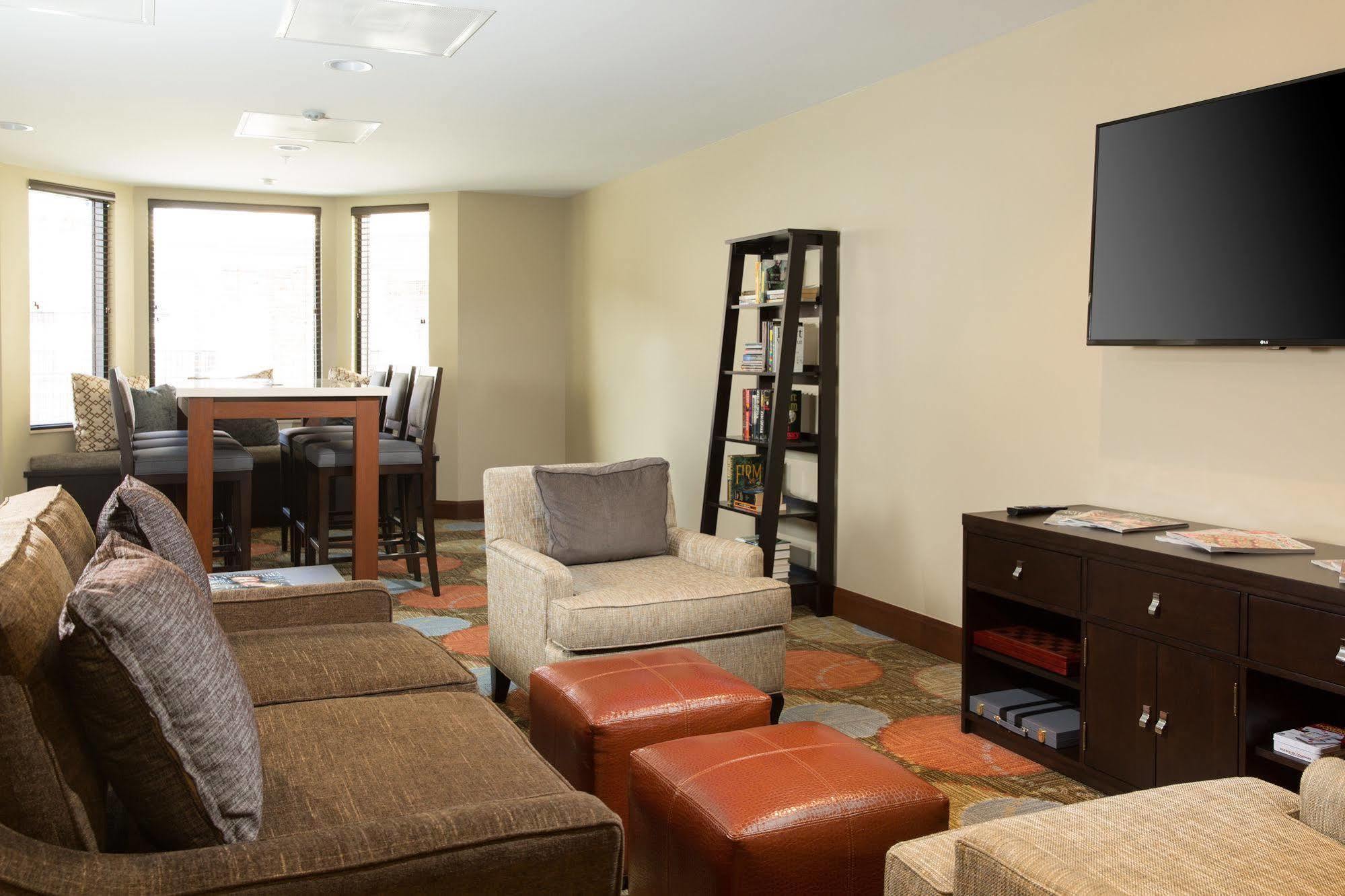 Staybridge Suites Corona South By Ihg Exteriér fotografie