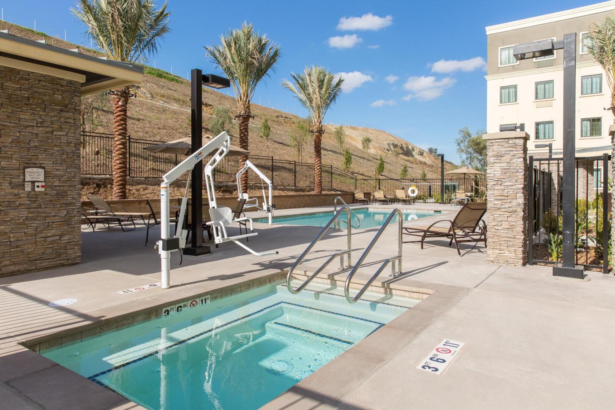 Staybridge Suites Corona South By Ihg Exteriér fotografie